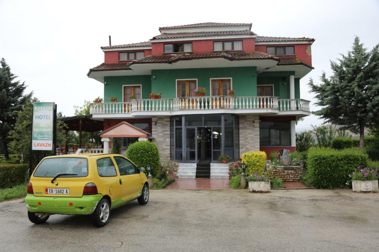 Hotel Villa Kabashi Korça Exteriör bild